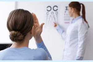 5 thực phẩm giúp cải thiện thị lực mọi lứa tuổi