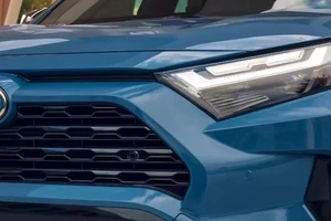 4 mẫu xe SUV hybrid mới giá cả phải chăng và tiết kiệm nhiên liệu 