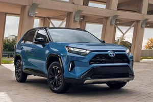 Top mẫu SUV hybrid hiện đại và giá cả phải chăng