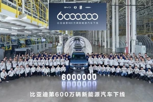BYD là thương hiệu ô tô đầu tiên sản xuất 6 triệu xe ‘lai’ và điện