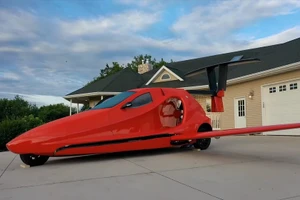 Ô tô bay 320 km/h với phạm vi 720 km đã hoàn thành chuyến bay