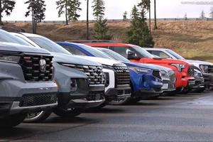 Vì sao doanh số bán ô tô điện vẫn kém so với ô tô xăng ở Mỹ?