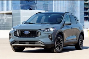 Một số mẫu SUV ‘lai’ có phạm vi sử dụng điện đi được xa nhất