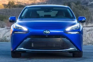 Xe điện chạy bằng hydro hay pin, loại nào thân thiện với môi trường hơn?