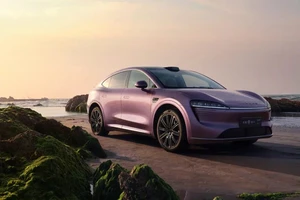 Trung Quốc khẳng định thuế quan của EU sẽ không ngăn cản việc mở rộng xe điện của họ