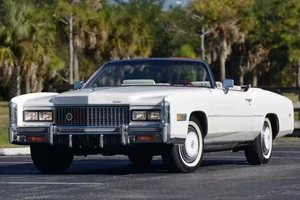 Những tính năng ô tô trong quá khứ không còn trên ô tô hiện tại