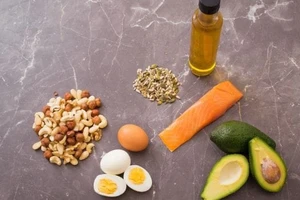 Chuyện gì xảy ra khi tiêu thụ quá nhiều axit béo Omega-6