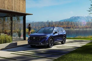 Xe Honda CR-V Hybrid bị thu hồi vì lỗi sản xuất 