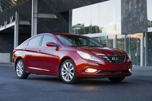 Tránh mua xe Hyundai Sonata đã qua sử dụng những năm này