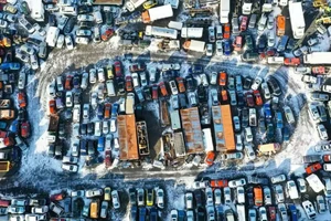 Toyota, Volvo và loạt hãng xe muốn biến xe bãi rác thành xe mới