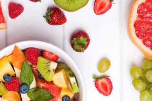 Bạn có nên ăn trái cây vào bữa sáng?