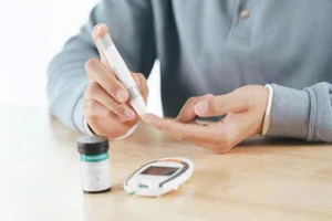 Thách thức kiểm soát đường huyết cho người bệnh tiểu đường trong mùa hè