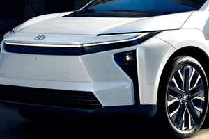 Toyota ra mắt mẫu crossover điện với nhiều công nghệ mới