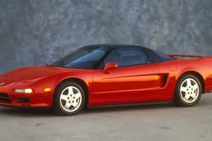 Honda bất ngờ ra mắt chương trình cung cấp phụ tùng cho xe cổ