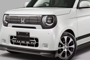 Chiêm ngưỡng xe điện tí hon như chiến binh đường phố