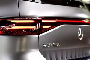 Vì sao Mercedes-Benz 'khai tử' mẫu xe điện rẻ nhất của hãng?