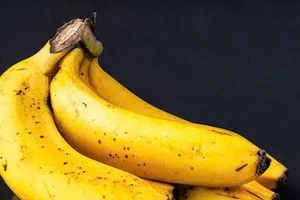 Điều gì xảy ra với cơ thể khi bạn tiêu thụ chuối lúc đói bụng?