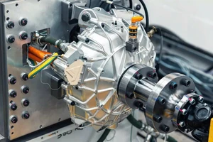 Công nghệ động cơ Yasa của Mercedes: Loại bỏ phanh sau, tăng phạm vi hoạt động xe điện