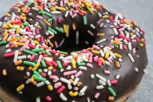 Sự thật bất ngờ: Càng ăn kiêng khắt khe càng dễ thèm đồ ngọt