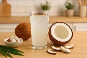 Những sai lầm khi nghĩ nước dừa chỉ dành cho mùa hè