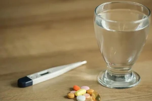 6 loại thực phẩm chức năng hỗ trợ hạ sốt tự nhiên và hiệu quả