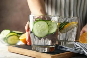 Điều gì xảy ra với cơ thể khi bạn uống nước dưa leo thường xuyên?