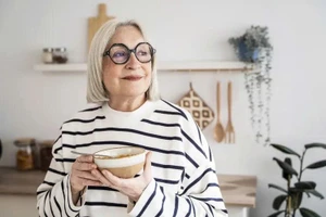 4 dưỡng chất thiết yếu giúp người sau tuổi 50 sống khỏe