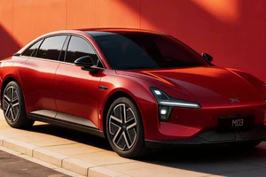 Trung Quốc cấm tay nắm cửa ẩn trên xe điện vì lý do an toàn