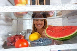 4 loại thực phẩm nên bảo quản trong tủ lạnh để tránh ngộ độc