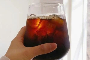 Cà phê nước dừa: Thức uống giúp tỉnh táo và bù điện giải