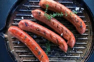 5 loại thực phẩm người trên 40 tuổi nên tránh để bảo vệ sức khỏe