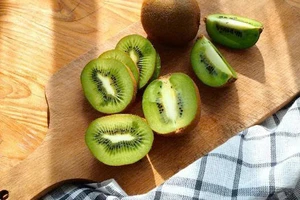 Ăn hai quả kiwi mỗi tối giúp cải thiện chất lượng giấc ngủ