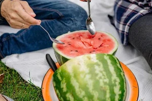 10 thực phẩm ít calo giúp no lâu và giảm cân hiệu quả nhất