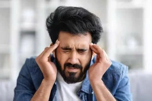 Nguyên nhân và cách phòng ngừa đau nửa đầu khi nắng nóng mùa hè