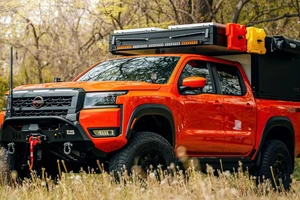 Độc đáo mẫu xe bán tải chuyên dụng Nissan Frontier Ultimate Build 2