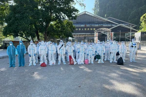 Phát hiện một người bị truy nã trong 108 công dân xuất cảnh trái phép được Trung Quốc trao trả