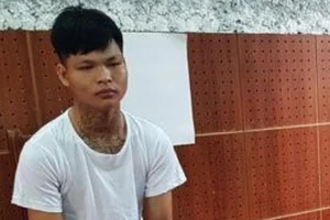 Nghe dụ việc nhẹ lương cao, một thiếu nữ bị bán vào quán karaoke