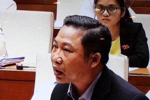 Đề nghị tranh luận lại với ban soạn thảo Luật Về hội