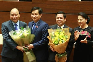 Bộ trưởng Nguyễn Văn Thể, Tổng TTCP Lê Minh Khái ra mắt