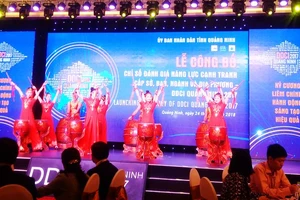 Đo 'yêu ghét' bằng Facebook, lấy fanpage chấm sở, ngành