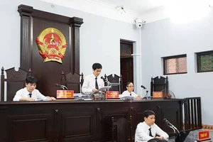 Vụ tiền không đủ chuẩn: Bị cáo Lệ bị phạt 3 năm 6 tháng tù