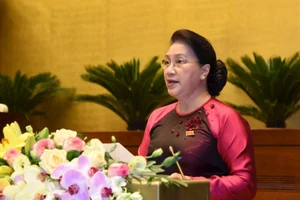 Ủy ban Thường vụ Quốc hội sẵn sàng quyết sách chống COVID-19