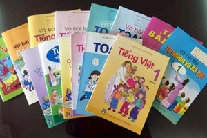 Cử tri bức xúc sách giáo khoa lớp 1, trục lợi y tế 