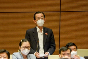 Cần giám sát việc thực hiện gói hỗ trợ 62.000 và 26.000 tỉ 