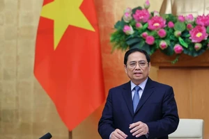 Thủ tướng: Đánh giá, tham khảo để tiến tới xem COVID-19 là bệnh đặc hữu