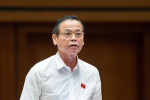 Lãng phí trách nhiệm, niềm tin gây nghèo đất nước, suy yếu bộ máy...