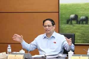 'Đi vay tiền là phải làm dự án để xoay chuyển tình thế, không làm dự án lặt vặt'