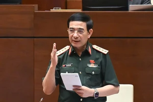 Đại tướng Phan Văn Giang: ‘Việt Nam đi muộn nhưng không thể về sau’