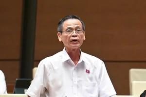 Bỏ giấy phép xây dựng thì nên bỏ thêm nhiều quy định đang làm khó dân