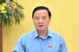 Tự chủ đại học: ‘Không phải kiếm được tiền rồi anh mới tự chủ’